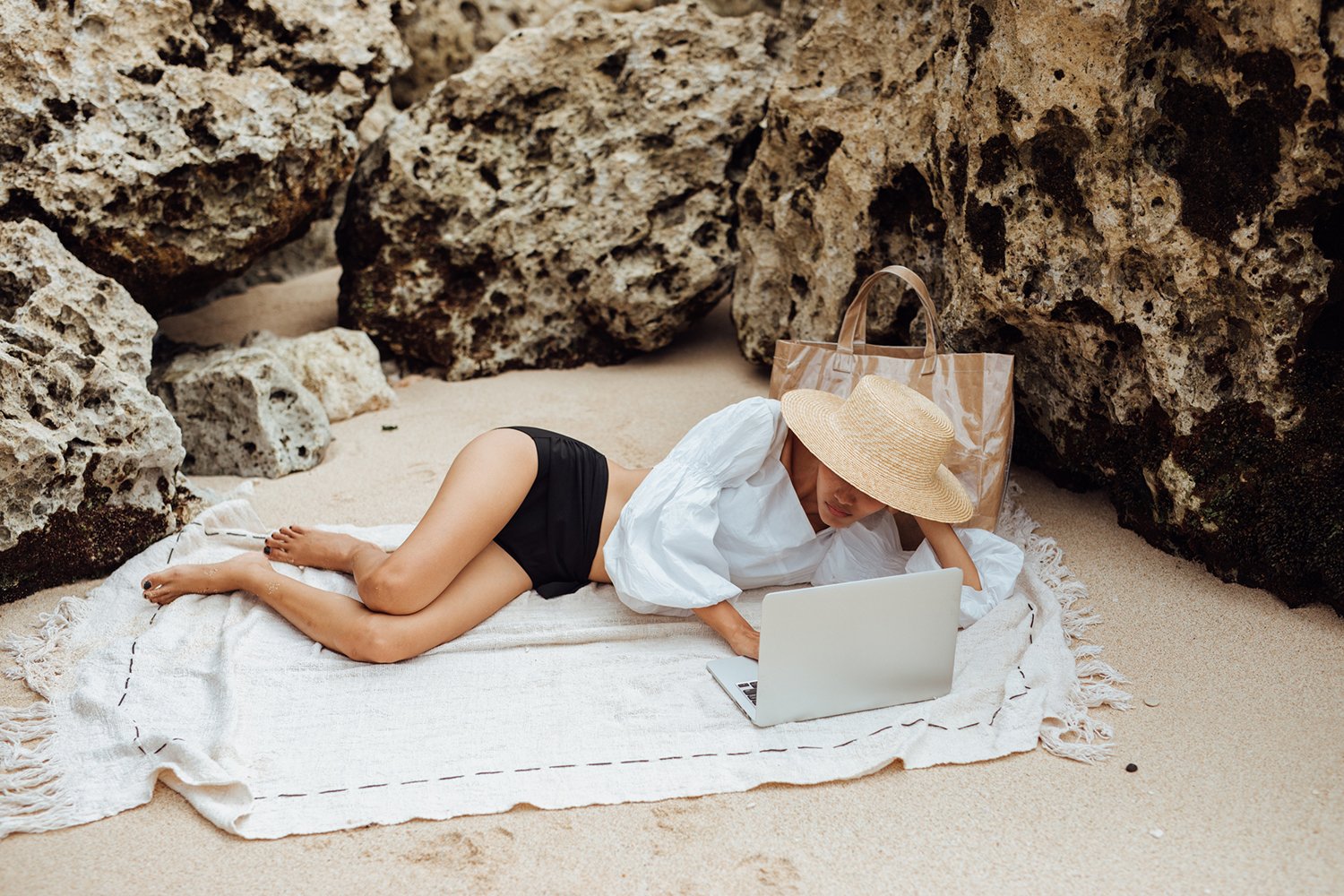 11 Simple Ways to Relieve Stress at Work