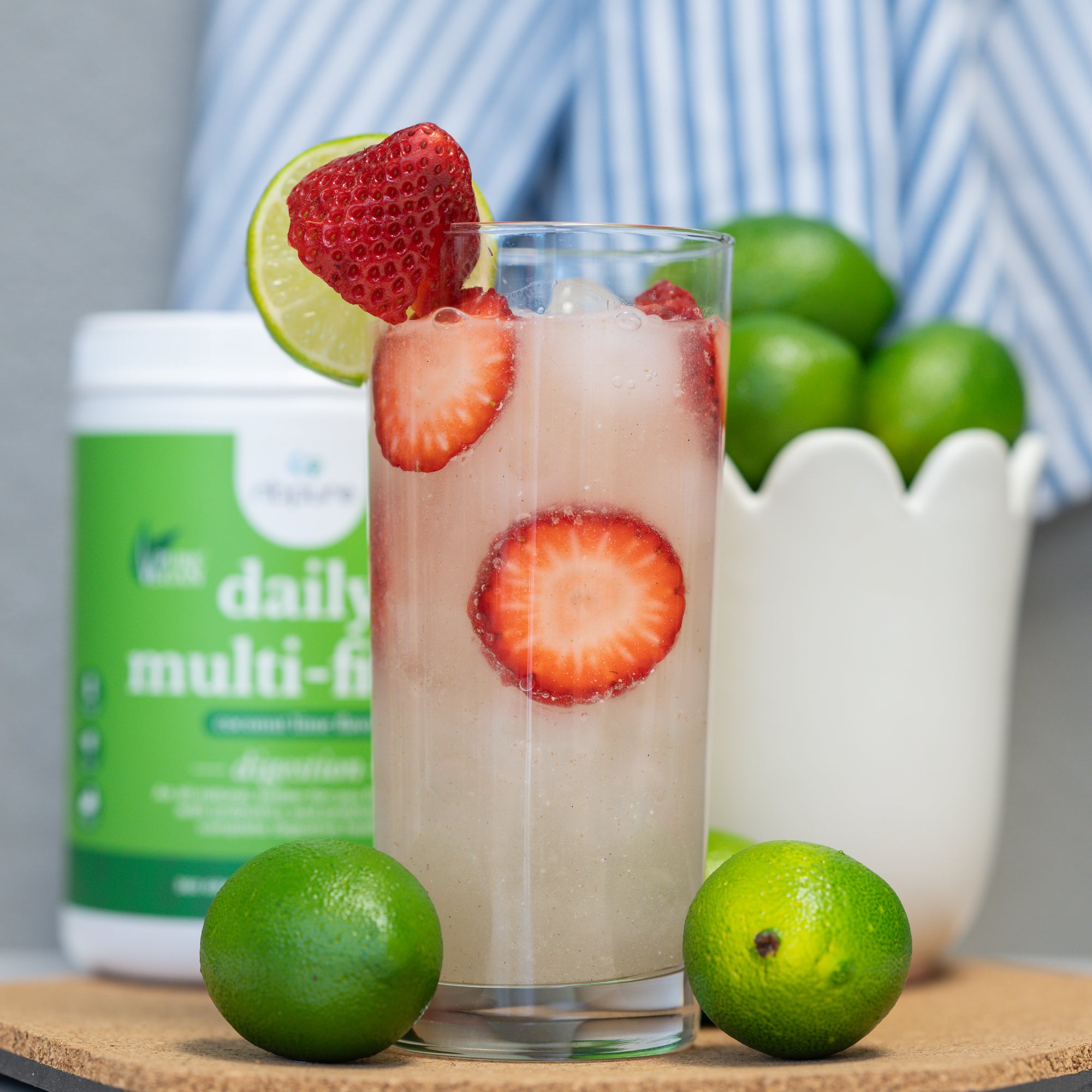 The Yummiest Strawberry Lime Sparking Water + Fiber Drink Recipe